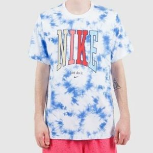 Nike T-Shirt